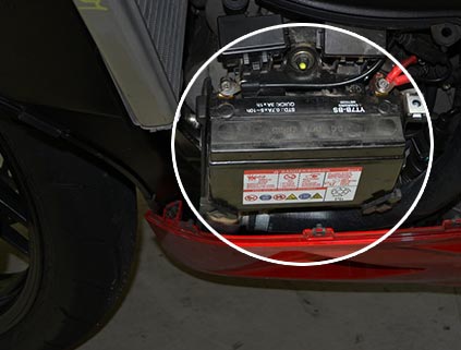 The battery position on Ducati Panigale