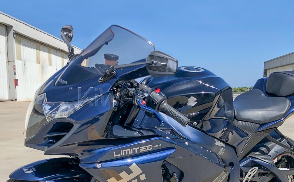 KiWAV carbon fiber mirrors Mamba on a Suzuki GSX R1000 sport bike sportsbike