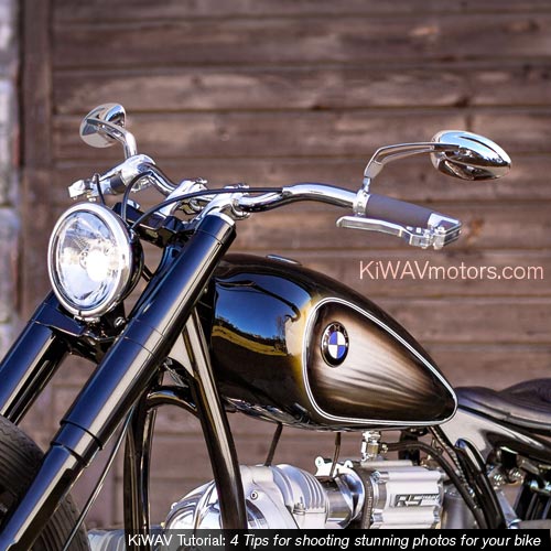 KiWAV tutorial: motorcycle in front of a wooden door