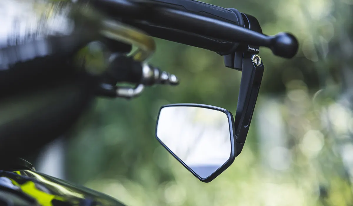 知識ベース：バイクミラー | KiWAV Motors