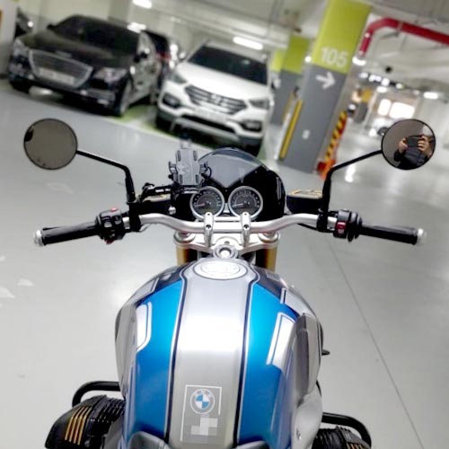 Eclipse motorcycle mirrors
